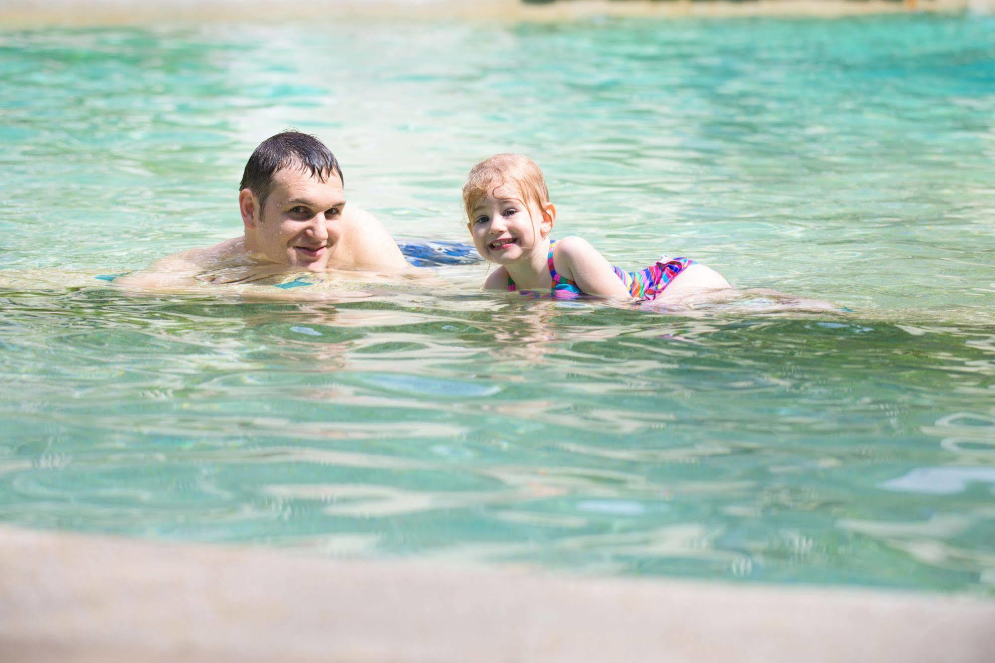 Colonial Resort Noosa Sunshine Coast Luaran gambar
